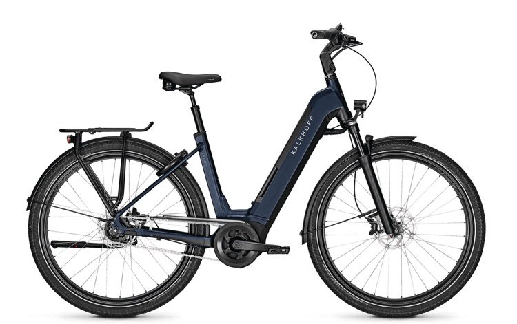 Modernes Kalkhoff Image 5.B Move DB E-Bike in Braun mit Scheibenbremsen und Frontgepäckträger.