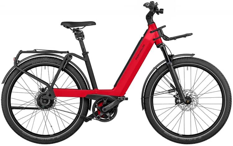 Rotes Riese & Müller Nevo GT Vario E-Bike 2022 mit Tiefeinstieg und Gepäckträger, URL-Information beachtet.