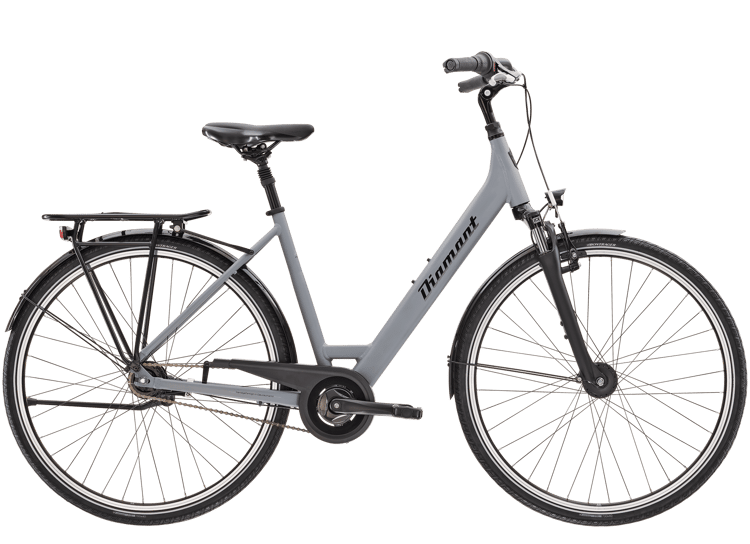 Türkisfarbenes Diamant Achat Tiefeinsteiger Citybike mit Gepäckträger und schwarzen Schutzblechen.