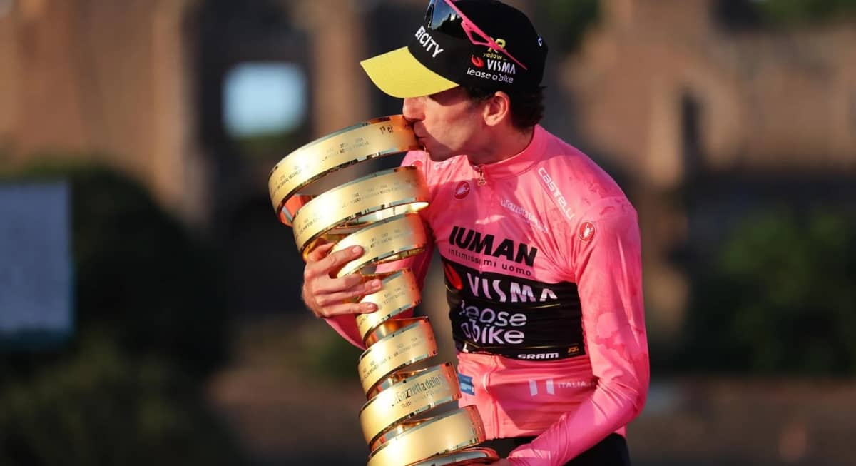 Team Visma LaB Yates Giro Win