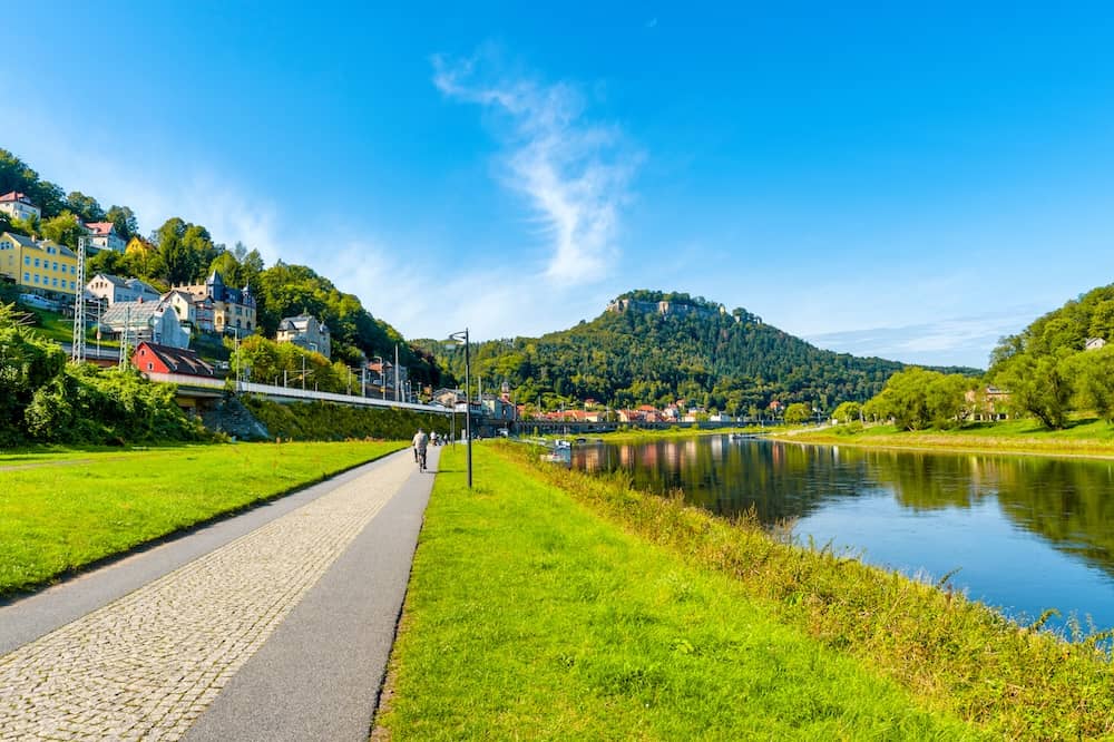Elbe cycle path