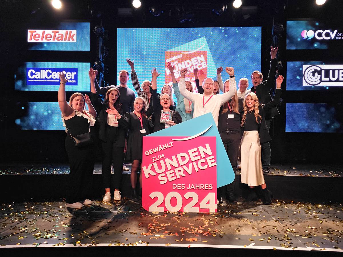 Teamfoto Preisverleihung Gewählt Kundenservice des Jahres 2024